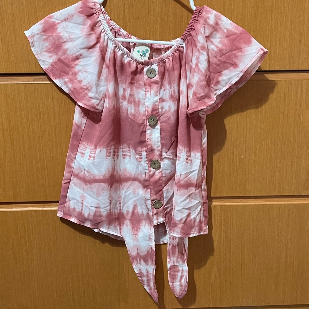 Cute tie-dye top blouse! Clearance sale